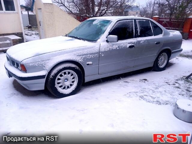 Серый БМВ 5 Серия, объемом двигателя 2.5 л и пробегом 0 тыс. км за 2700 $, фото 1 на Automoto.ua