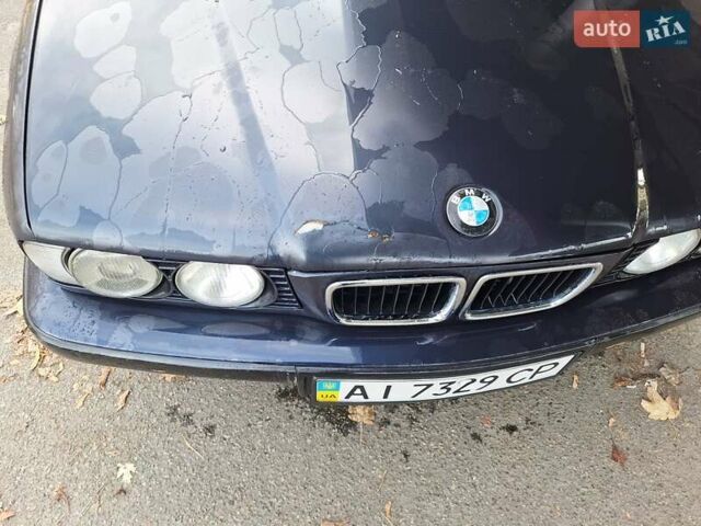 Серый БМВ 5 Серия, объемом двигателя 2.5 л и пробегом 298 тыс. км за 2800 $, фото 3 на Automoto.ua