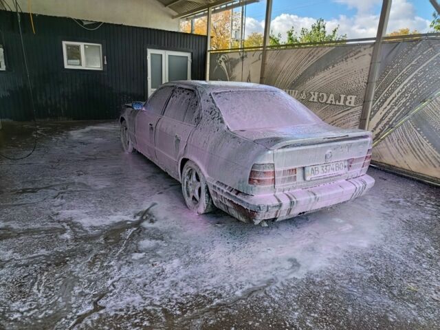 Серый БМВ 5 Серия, объемом двигателя 2.5 л и пробегом 250 тыс. км за 2000 $, фото 3 на Automoto.ua