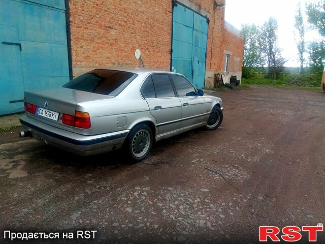 Серый БМВ 5 Серия, объемом двигателя 2 л и пробегом 0 тыс. км за 3500 $, фото 3 на Automoto.ua