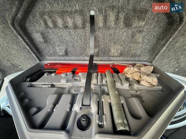 Серый БМВ 5 Серия, объемом двигателя 2 л и пробегом 294 тыс. км за 7337 $, фото 20 на Automoto.ua