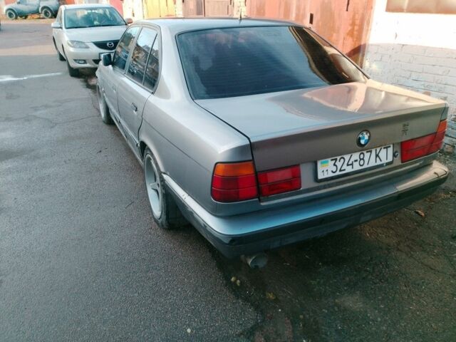 Серый БМВ 5 Серия, объемом двигателя 0 л и пробегом 999 тыс. км за 850 $, фото 5 на Automoto.ua