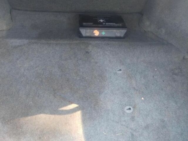 Сірий БМВ 5 Серія, об'ємом двигуна 1.8 л та пробігом 300 тис. км за 1900 $, фото 3 на Automoto.ua