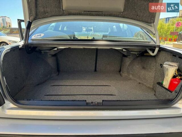 Серый БМВ 5 Серия, объемом двигателя 2 л и пробегом 294 тыс. км за 7337 $, фото 17 на Automoto.ua