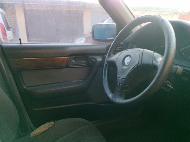 Серый БМВ 5 Серия, объемом двигателя 0 л и пробегом 999 тыс. км за 850 $, фото 7 на Automoto.ua