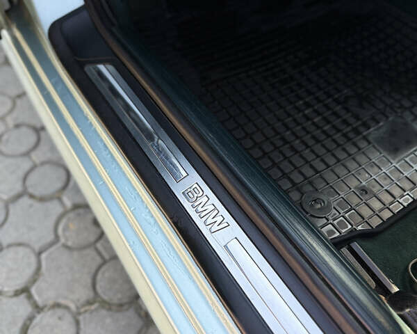 Серый БМВ 5 Серия, объемом двигателя 2.5 л и пробегом 266 тыс. км за 5500 $, фото 13 на Automoto.ua