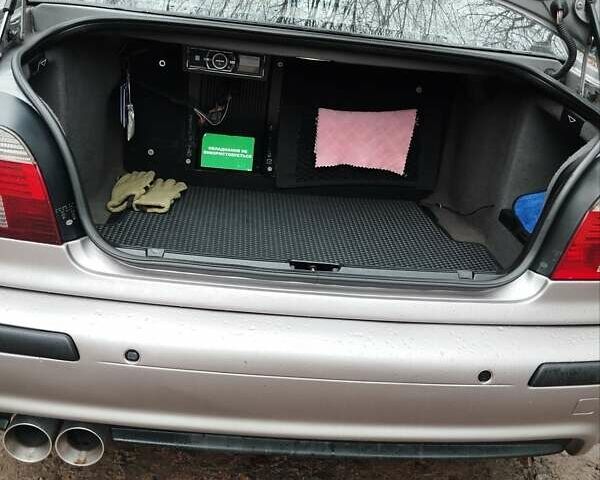 Серый БМВ 5 Серия, объемом двигателя 2.8 л и пробегом 450 тыс. км за 5450 $, фото 13 на Automoto.ua