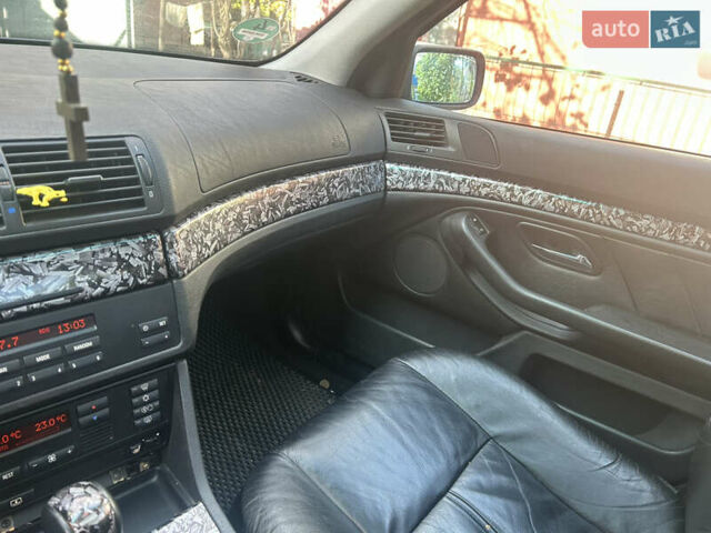 Серый БМВ 5 Серия, объемом двигателя 2.49 л и пробегом 315 тыс. км за 6000 $, фото 12 на Automoto.ua