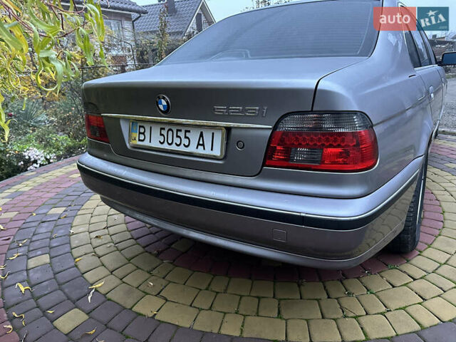 Сірий БМВ 5 Серія, об'ємом двигуна 2.5 л та пробігом 250 тис. км за 8000 $, фото 14 на Automoto.ua