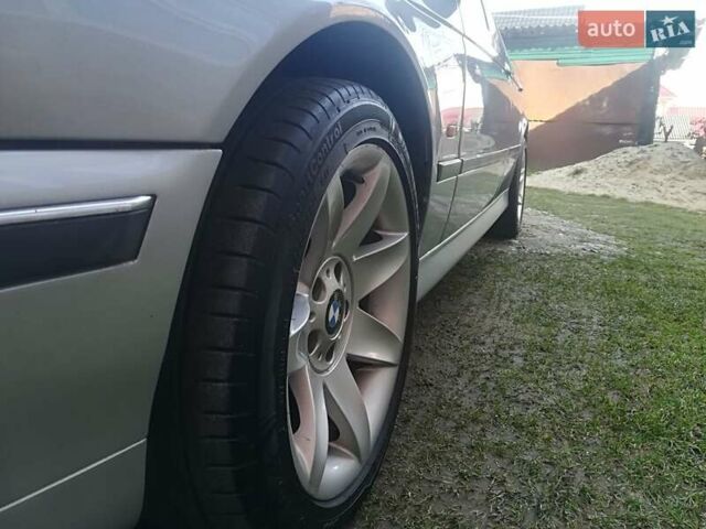 Сірий БМВ 5 Серія, об'ємом двигуна 2 л та пробігом 530 тис. км за 5000 $, фото 18 на Automoto.ua