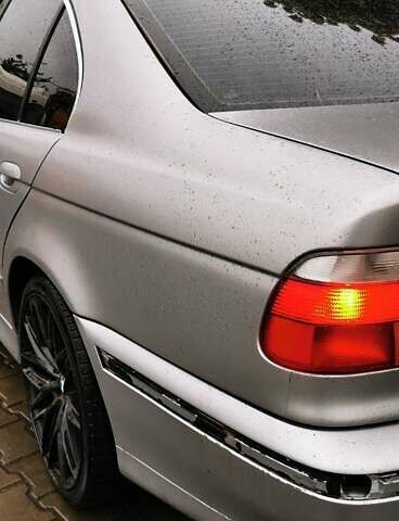 Сірий БМВ 5 Серія, об'ємом двигуна 2.49 л та пробігом 220 тис. км за 5850 $, фото 12 на Automoto.ua