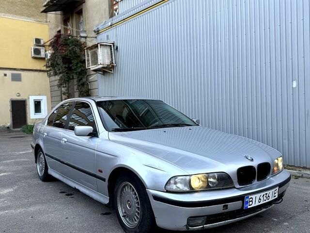 Сірий БМВ 5 Серія, об'ємом двигуна 2 л та пробігом 0 тис. км за 2699 $, фото 1 на Automoto.ua