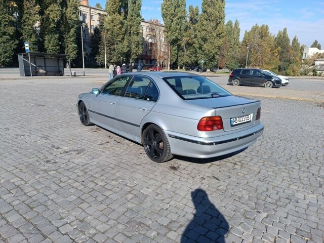 Серый БМВ 5 Серия, объемом двигателя 2.5 л и пробегом 230 тыс. км за 4600 $, фото 15 на Automoto.ua