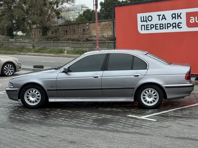 Серый БМВ 5 Серия, объемом двигателя 2.8 л и пробегом 440 тыс. км за 3500 $, фото 8 на Automoto.ua