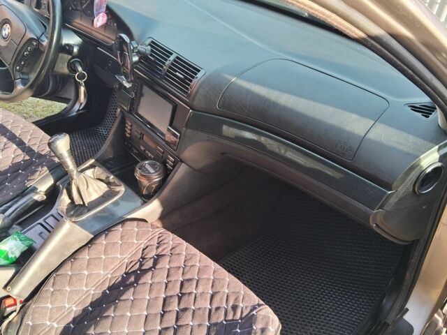 Серый БМВ 5 Серия, объемом двигателя 2.8 л и пробегом 350 тыс. км за 3000 $, фото 7 на Automoto.ua