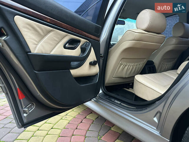 Сірий БМВ 5 Серія, об'ємом двигуна 2.5 л та пробігом 250 тис. км за 8000 $, фото 42 на Automoto.ua