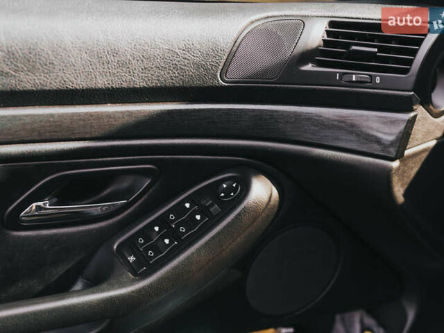 Серый БМВ 5 Серия, объемом двигателя 2.49 л и пробегом 268 тыс. км за 6000 $, фото 8 на Automoto.ua