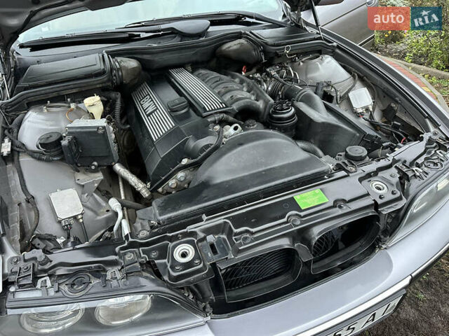 Сірий БМВ 5 Серія, об'ємом двигуна 2.5 л та пробігом 250 тис. км за 8000 $, фото 29 на Automoto.ua