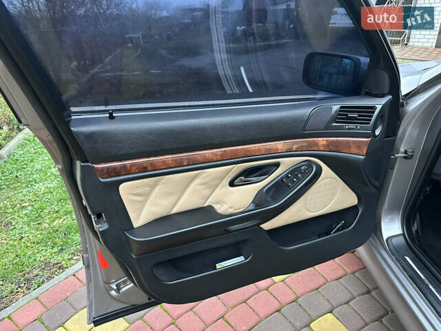 Сірий БМВ 5 Серія, об'ємом двигуна 2.5 л та пробігом 250 тис. км за 8000 $, фото 94 на Automoto.ua
