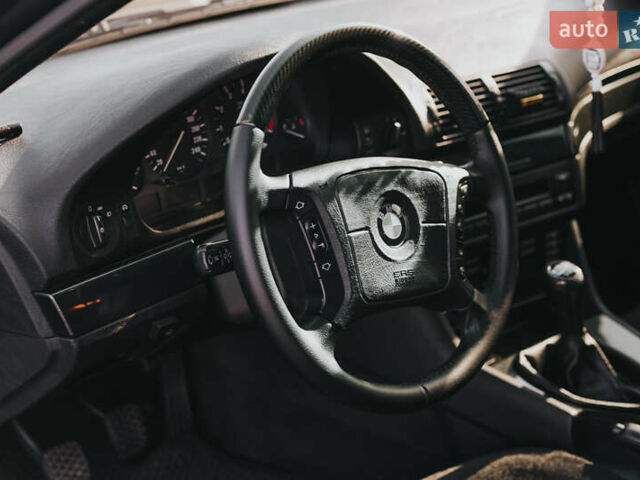 Серый БМВ 5 Серия, объемом двигателя 2.49 л и пробегом 268 тыс. км за 6000 $, фото 10 на Automoto.ua