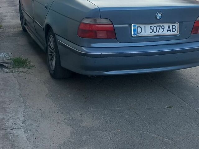 Серый БМВ 5 Серия, объемом двигателя 2.8 л и пробегом 250 тыс. км за 3000 $, фото 3 на Automoto.ua