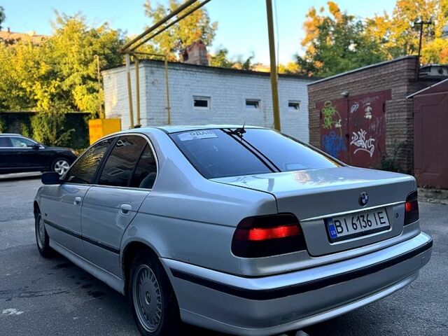 Сірий БМВ 5 Серія, об'ємом двигуна 2 л та пробігом 0 тис. км за 2699 $, фото 3 на Automoto.ua