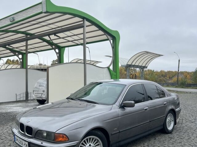 Сірий БМВ 5 Серія, об'ємом двигуна 2.5 л та пробігом 280 тис. км за 3500 $, фото 2 на Automoto.ua