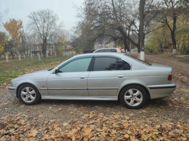 Сірий БМВ 5 Серія, об'ємом двигуна 2.5 л та пробігом 517 тис. км за 5000 $, фото 5 на Automoto.ua