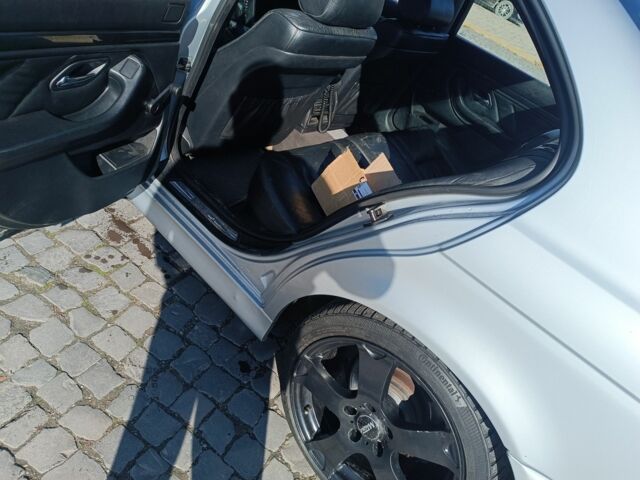 Серый БМВ 5 Серия, объемом двигателя 2.5 л и пробегом 230 тыс. км за 4600 $, фото 9 на Automoto.ua