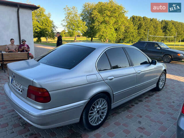 Серый БМВ 5 Серия, объемом двигателя 2.49 л и пробегом 370 тыс. км за 6200 $, фото 7 на Automoto.ua