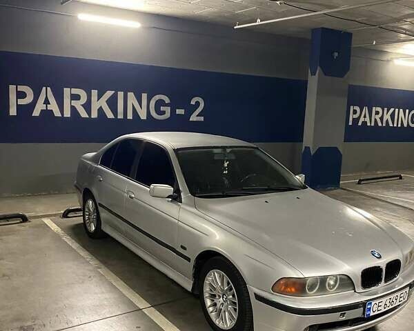 Серый БМВ 5 Серия, объемом двигателя 2.49 л и пробегом 370 тыс. км за 3950 $, фото 1 на Automoto.ua