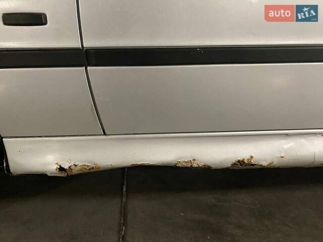 Серый БМВ 5 Серия, объемом двигателя 2.49 л и пробегом 370 тыс. км за 3950 $, фото 19 на Automoto.ua