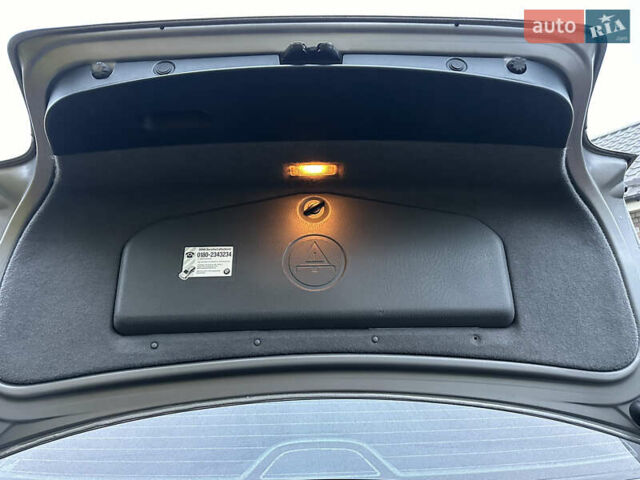 Сірий БМВ 5 Серія, об'ємом двигуна 2.5 л та пробігом 250 тис. км за 8000 $, фото 45 на Automoto.ua