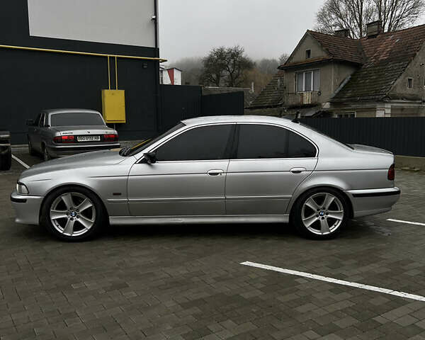 Серый БМВ 5 Серия, объемом двигателя 2.5 л и пробегом 340 тыс. км за 4499 $, фото 9 на Automoto.ua