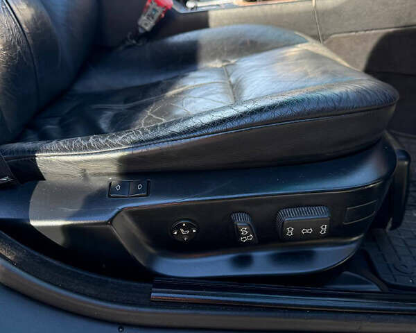 Серый БМВ 5 Серия, объемом двигателя 2 л и пробегом 225 тыс. км за 3600 $, фото 7 на Automoto.ua