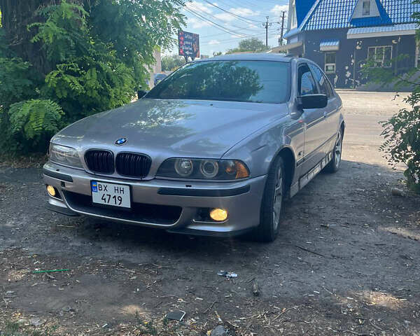 Серый БМВ 5 Серия, объемом двигателя 2.49 л и пробегом 500 тыс. км за 6200 $, фото 1 на Automoto.ua