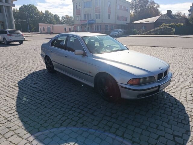 Серый БМВ 5 Серия, объемом двигателя 2.5 л и пробегом 230 тыс. км за 4600 $, фото 16 на Automoto.ua