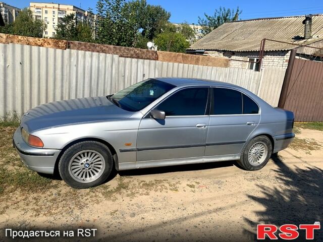 Серый БМВ 5 Серия, объемом двигателя 2 л и пробегом 480 тыс. км за 3500 $, фото 2 на Automoto.ua