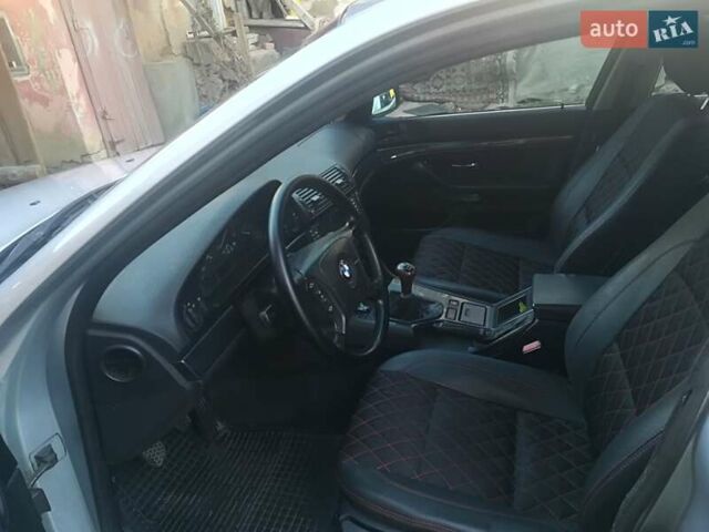 Сірий БМВ 5 Серія, об'ємом двигуна 2 л та пробігом 530 тис. км за 5000 $, фото 28 на Automoto.ua