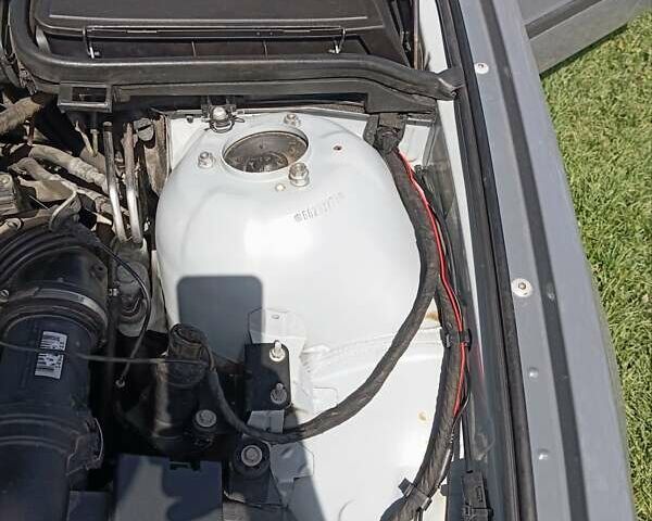 Серый БМВ 5 Серия, объемом двигателя 2 л и пробегом 378 тыс. км за 4700 $, фото 2 на Automoto.ua