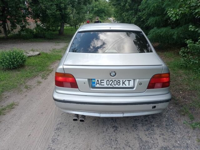 Серый БМВ 5 Серия, объемом двигателя 0 л и пробегом 1 тыс. км за 3500 $, фото 3 на Automoto.ua