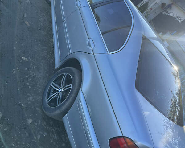 Серый БМВ 5 Серия, объемом двигателя 1.99 л и пробегом 380 тыс. км за 2850 $, фото 13 на Automoto.ua