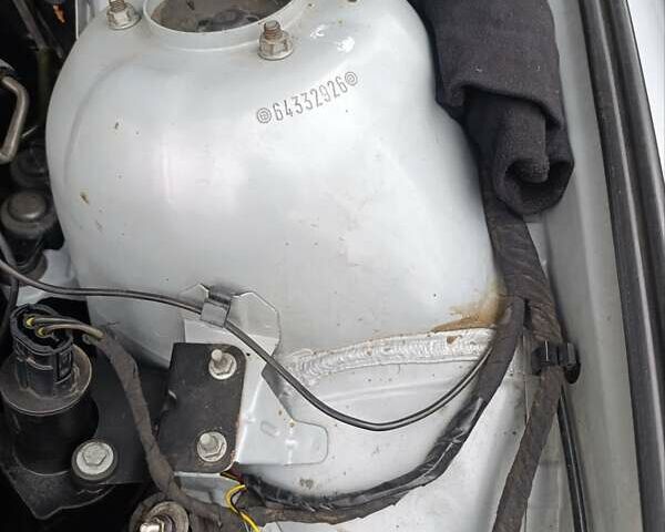 Серый БМВ 5 Серия, объемом двигателя 1.99 л и пробегом 389 тыс. км за 3800 $, фото 23 на Automoto.ua