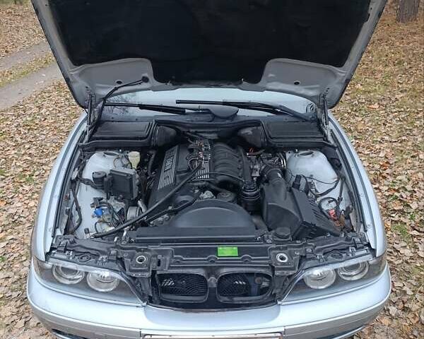 Серый БМВ 5 Серия, объемом двигателя 1.99 л и пробегом 389 тыс. км за 3800 $, фото 29 на Automoto.ua