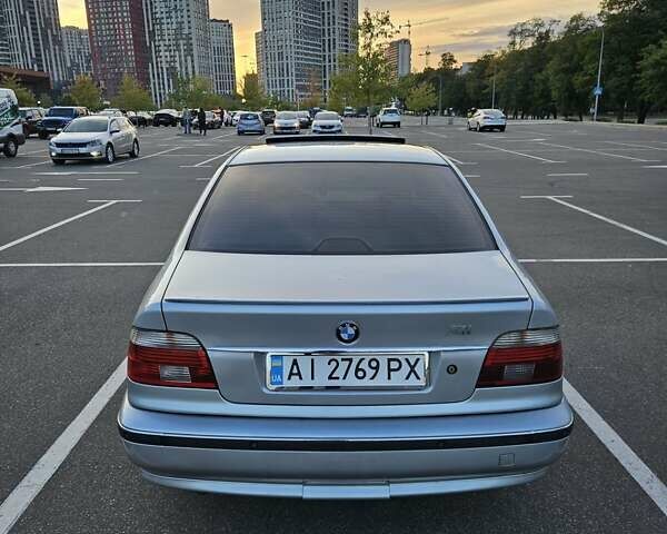 БМВ 5 Серия 1997 в Киеве на Automoto.ua Серый БМВ 5 Серия, объемом двигателя 2.5 л и пробегом 375 тыс. км за 4900 $, фото 3 на Automoto.ua