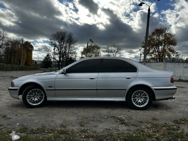 Серый БМВ 5 Серия, объемом двигателя 2.5 л и пробегом 502 тыс. км за 3000 $, фото 14 на Automoto.ua