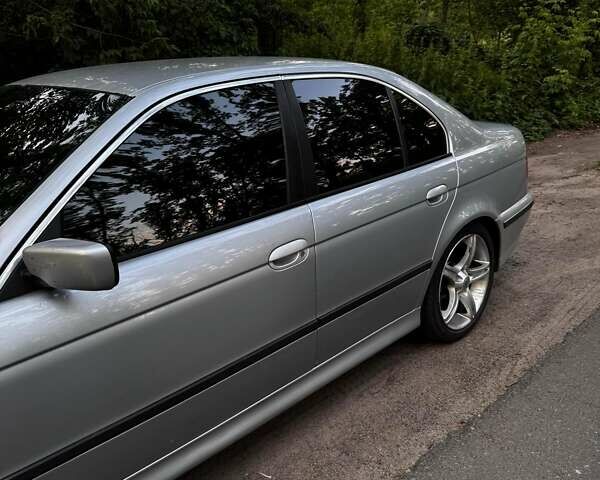 Сірий БМВ 5 Серія, об'ємом двигуна 2 л та пробігом 458 тис. км за 5900 $, фото 3 на Automoto.ua