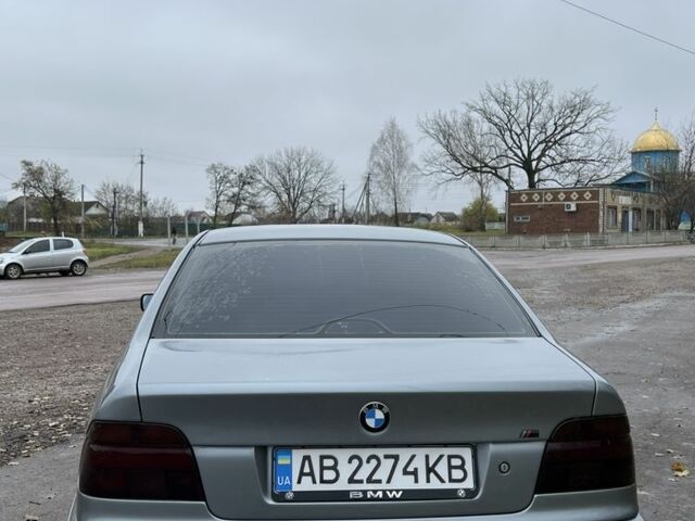 Серый БМВ 5 Серия, объемом двигателя 2.5 л и пробегом 300 тыс. км за 4350 $, фото 7 на Automoto.ua