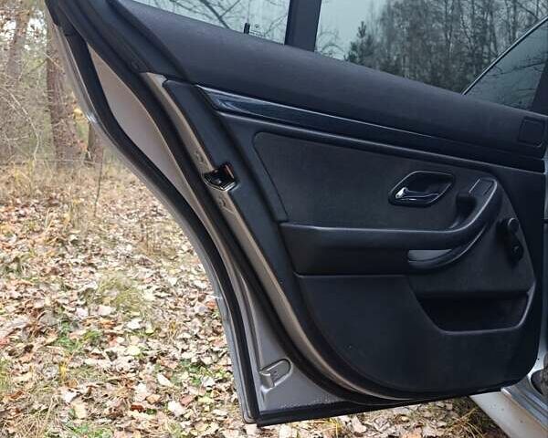 Серый БМВ 5 Серия, объемом двигателя 1.99 л и пробегом 389 тыс. км за 3800 $, фото 20 на Automoto.ua