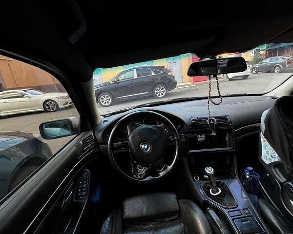 Сірий БМВ 5 Серія, об'ємом двигуна 2 л та пробігом 458 тис. км за 5900 $, фото 9 на Automoto.ua